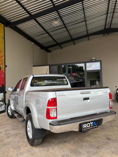 TOYOTA Hilux Caminhonete 2.7 16V 4P SR FLEX CABINE DUPLA, Foto 5