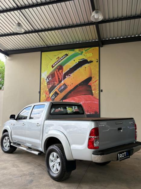 TOYOTA Hilux Caminhonete 2.7 16V 4P SR FLEX CABINE DUPLA, Foto 6