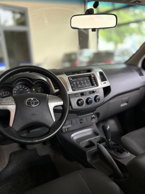 TOYOTA Hilux Caminhonete 2.7 16V 4P SR FLEX CABINE DUPLA, Foto 9
