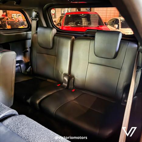 TOYOTA Hilux SW4 2.8 16V 4P GR-S 7 LUGARES 4X4 TURBO DIESEL AUTOMTICO, Foto 9
