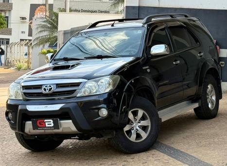 TOYOTA Hilux SW4 3.0 16V 4P SRV 4X4 TURBO DIESEL AUTOMTICO, Foto 2