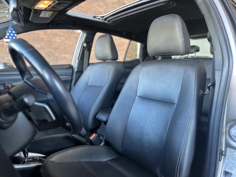 TOYOTA Yaris Hatch 1.5 16V 4P FLEX XLS CONNECT MULTIDRIVE AUTOMTICO CVT, Foto 14