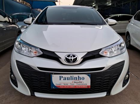 TOYOTA Yaris Hatch 1.3 16V 4P FLEX XL MULTIDRIVE AUTOMTICO CVT, Foto 3