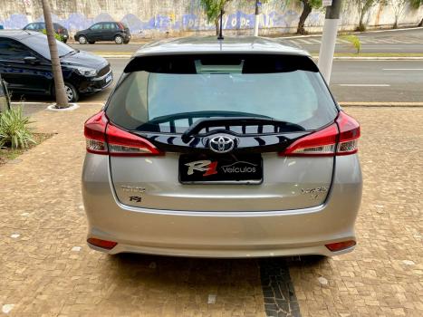 TOYOTA Yaris Hatch 1.3 16V 4P FLEX XL, Foto 6