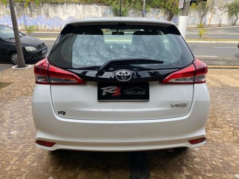 TOYOTA Yaris Hatch 1.3 16V 4P FLEX XL, Foto 6
