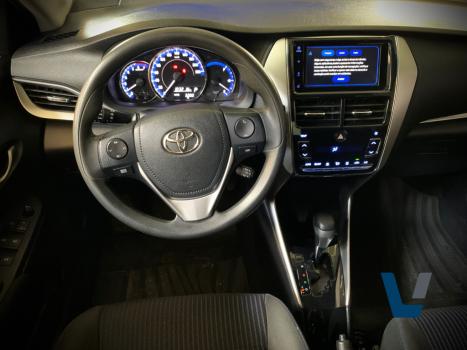 TOYOTA Yaris Sedan 1.5 16V 4P FLEX XL PLUS TECH MULTIDRIVE AUTOMTICO CVT, Foto 7
