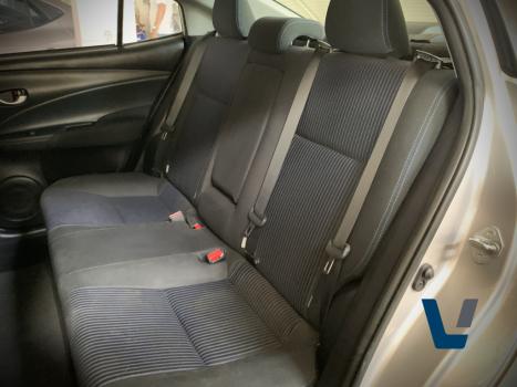 TOYOTA Yaris Sedan 1.5 16V 4P FLEX XL PLUS TECH MULTIDRIVE AUTOMTICO CVT, Foto 11