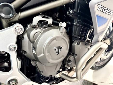 TRIUMPH Tiger 1200 GT, Foto 11