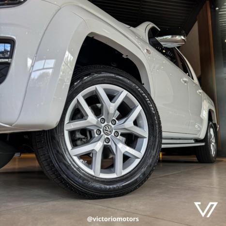 VOLKSWAGEN Amarok 3.0 V6 CABINE DUPLA HIGHLINE 4X4 TURBO INTERCOOLER AUTOMTICO, Foto 2