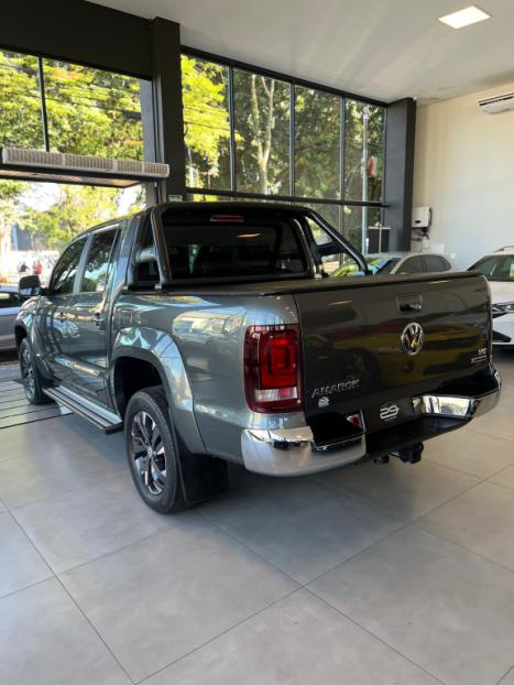 VOLKSWAGEN Amarok 3.0 V6 CABINE DUPLA CONFORT 4X4 TURBO INTERCOOLER AUTOMTICO, Foto 4