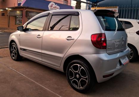 VOLKSWAGEN Fox 1.0 4P SELEO FLEX, Foto 4