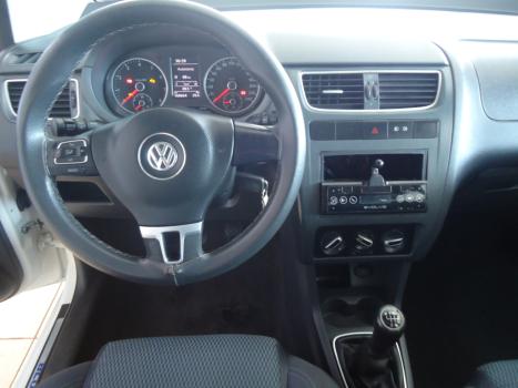 VOLKSWAGEN Fox 1.6 4P BLUEMOTION FLEX, Foto 9