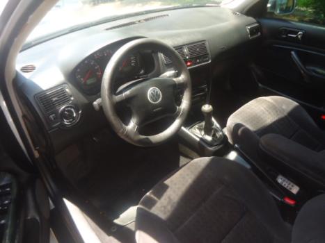 VOLKSWAGEN Golf 2.0 4P, Foto 5