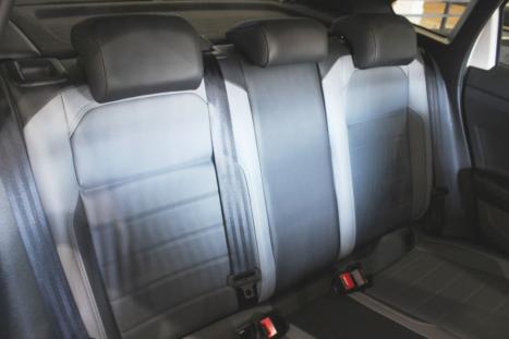 VOLKSWAGEN Nivus 1.0 4P FLEX 200 TSI HIGHLINE TURBO AUTOMTICO, Foto 25