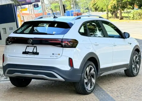 VOLKSWAGEN Nivus 1.0 4P FLEX 200 TSI HIGHLINE TURBO AUTOMTICO, Foto 6
