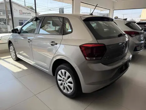 VOLKSWAGEN Polo Hatch 1.0 12V 4P MPI FLEX, Foto 4