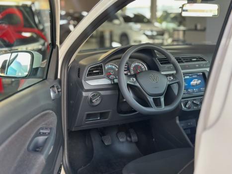 VOLKSWAGEN Saveiro , Foto 13