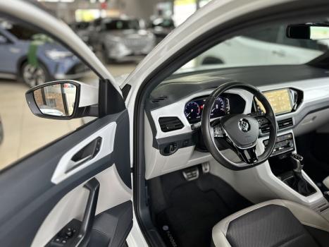VOLKSWAGEN T-Cross 1.4 4P 250 TSI FLEX HIGHLINE AUTOMTICO, Foto 12