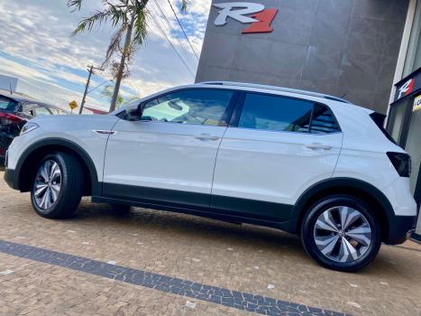 VOLKSWAGEN T-Cross 1.4 4P 250 TSI FLEX HIGHLINE AUTOMTICO, Foto 5