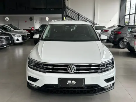 VOLKSWAGEN Tiguan 1.4 250 TSI TOTAL FLEX ALLSPACE COMFORTLINE TURBO AUTOMTICO TIPTRONIC, Foto 1