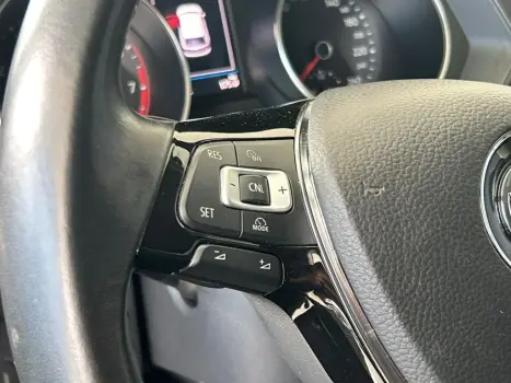 VOLKSWAGEN Tiguan 1.4 250 TSI TOTAL FLEX ALLSPACE COMFORTLINE TURBO AUTOMTICO TIPTRONIC, Foto 6