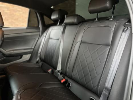 VOLKSWAGEN Virtus 1.4 4P 250 TSI EXCLUSIVE AUTOMTICO, Foto 15