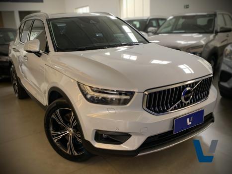 VOLVO XC40 1.5 16V 4P T5 RECHARGE HBRIDO INSCRIPTION GEARTRONIC AUTOMTICO, Foto 3