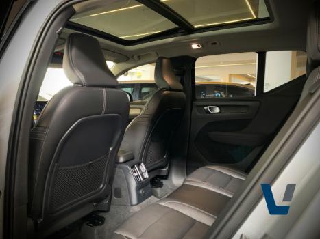 VOLVO XC40 1.5 16V 4P T5 RECHARGE HBRIDO INSCRIPTION GEARTRONIC AUTOMTICO, Foto 12