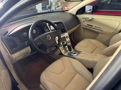 VOLVO XC60 2.0 4P COMFORT T5 TURBO AUTOMTICO, Foto 5