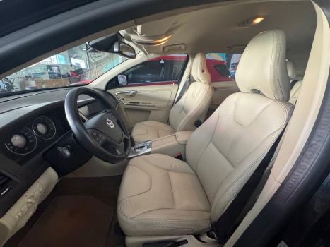 VOLVO XC60 2.0 4P COMFORT T5 TURBO AUTOMTICO, Foto 6