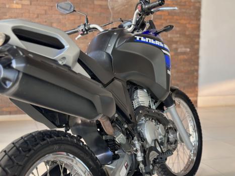 YAMAHA Tener 250 XTZ, Foto 4