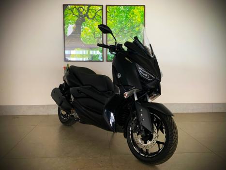 YAMAHA Xmax 250 , Foto 2