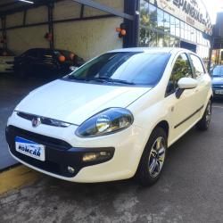 FIAT Punto 1.4 4P FLEX ATTRACTIVE ITALIA FIAT Punto 1.4 4P FLEX ATTRACTIVE ITALIA