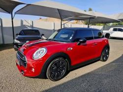 MINI Cooper 2.0 16V 4P CLUBMAN TURBO AUTOM�TICO