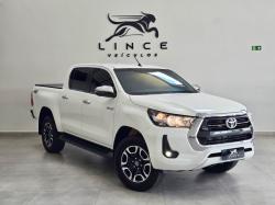 TOYOTA Hilux Caminhonete 2.8 16V SRV 4X4 DIESEL CABINE DUPLA AUTOMÁTICO