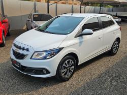 CHEVROLET Onix Hatch 1.4 4P FLEX LTZ