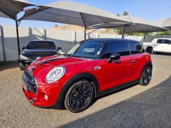 MINI Cooper 2.0 16V 4P CLUBMAN TURBO AUTOMTICO