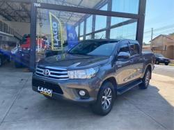 TOYOTA Hilux Caminhonete 