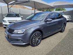 VOLKSWAGEN Jetta 2.0 4P TSI HIGHLINE 211 CV AUTOMTICO