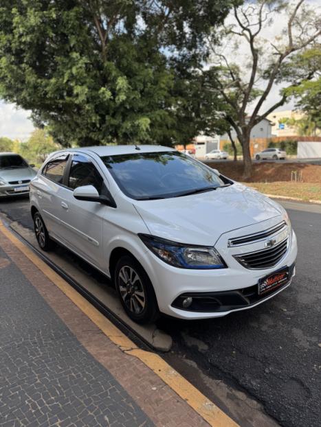 CHEVROLET Onix Hatch 1.4 4P FLEX LTZ AUTOMTICO, Foto 6