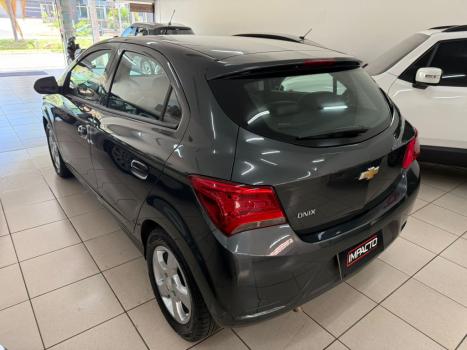 CHEVROLET Onix Hatch 1.4 4P FLEX LT AUTOM�TICO, Foto 4