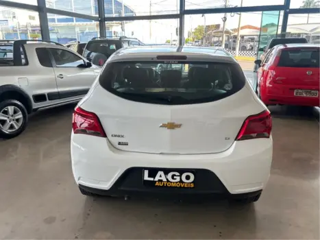 CHEVROLET Onix Hatch 1.0 4P FLEX LT, Foto 5