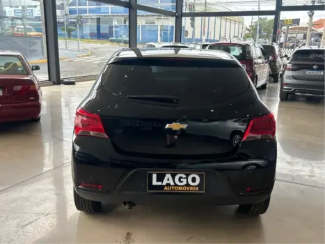 CHEVROLET Onix Hatch 1.4 4P FLEX LTZ AUTOM�TICO, Foto 6