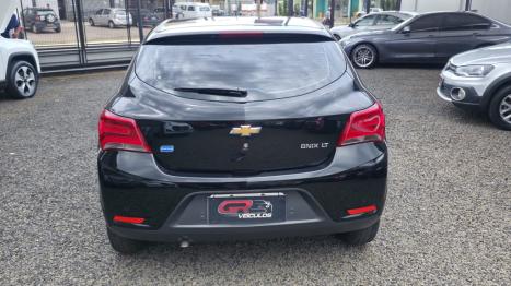 CHEVROLET Onix Hatch 1.4 4P FLEX LTZ AUTOM�TICO, Foto 4