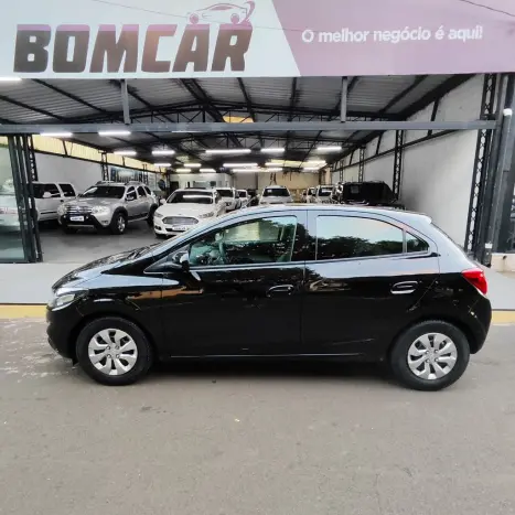 CHEVROLET Onix Hatch 1.0 4P FLEX LT, Foto 5