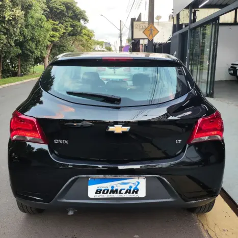 CHEVROLET Onix Hatch 1.0 4P FLEX LT, Foto 7