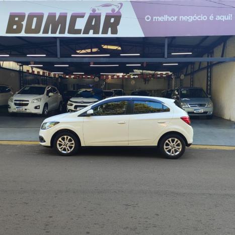 CHEVROLET Onix Hatch 1.4 4P FLEX LTZ AUTOM�TICO, Foto 4