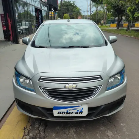CHEVROLET Onix Hatch 1.4 4P FLEX LT, Foto 2