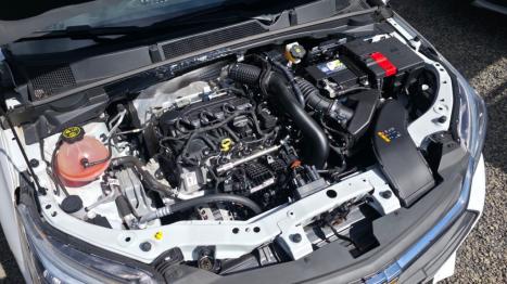 CHEVROLET Onix Sedan 1.0 12V 4P FLEX PLUS TURBO AUTOM�TICO, Foto 5