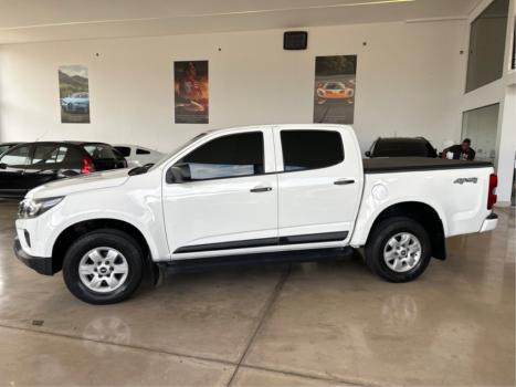 CHEVROLET S10 2.8 16V LS CABINE SIMPLES 4X4 TURBO DIESEL, Foto 4